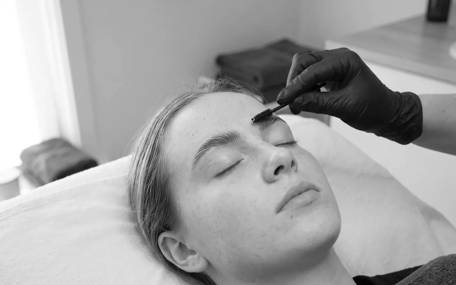 Brow Lamination in Northeast Ohio: What to Expect at Your Appointment