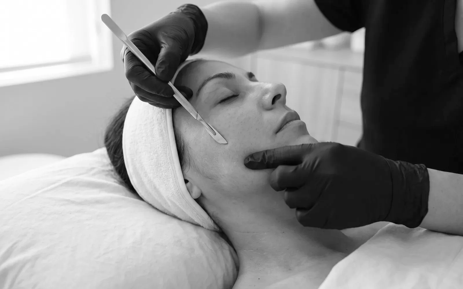Dermaplaning: The Complete Guide to a Smoother Facial Add-On