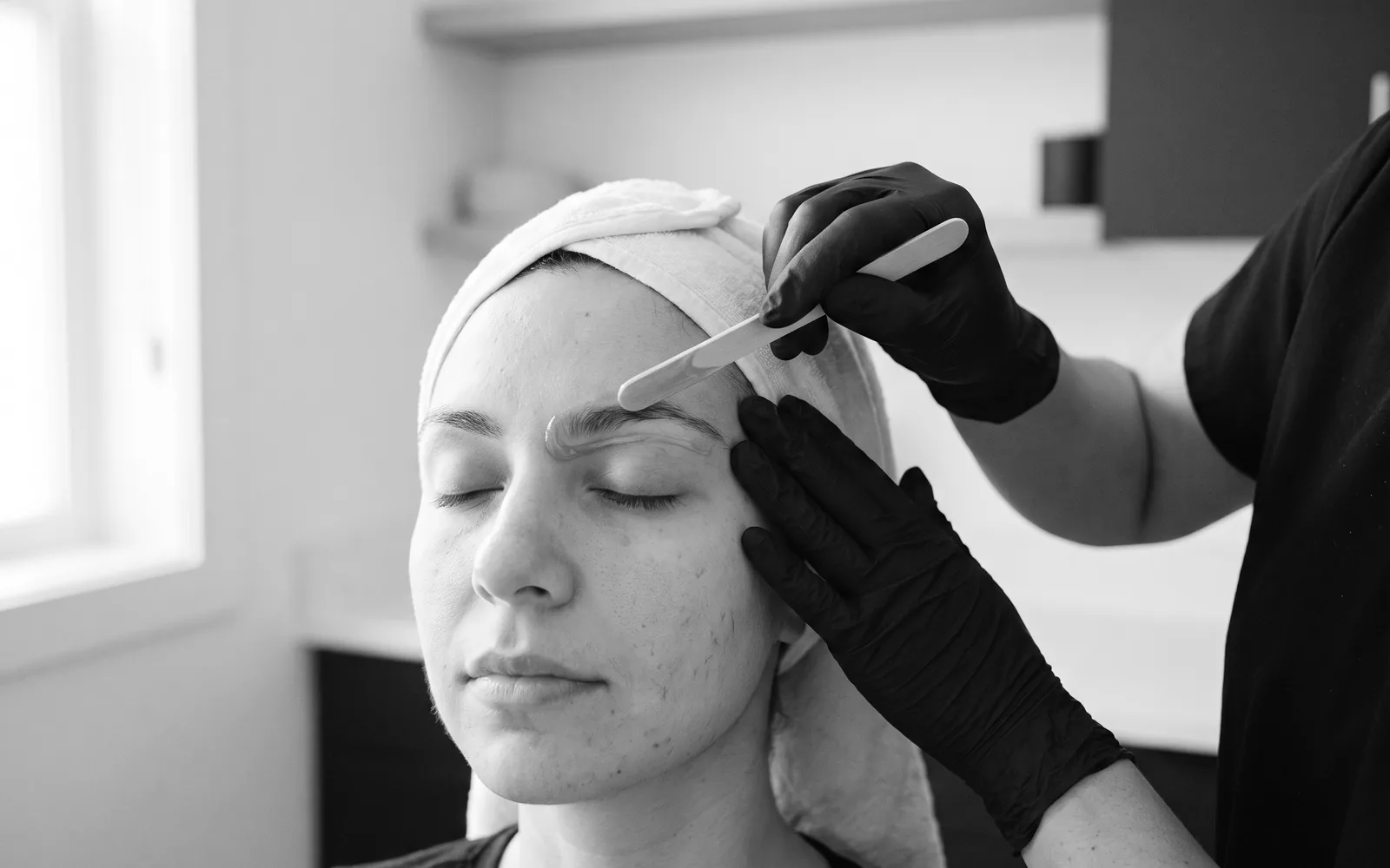 Facial Waxing for Sensitive Skin: Prep, Process and Aftercare