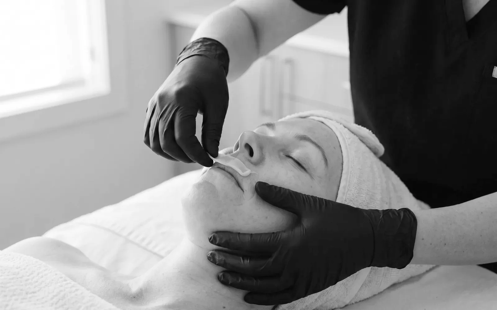 Facial Waxing Near Montrose and Fairlawn, Ohio: Brows, Lip, Chin and Nose