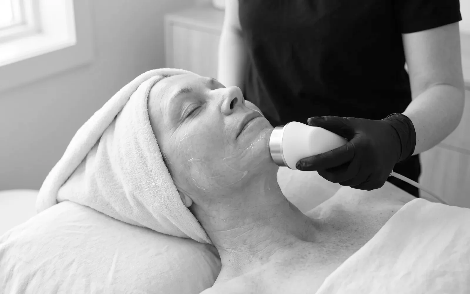 Radio Frequency Skin Tightening: What to Expect From an RF Add-On